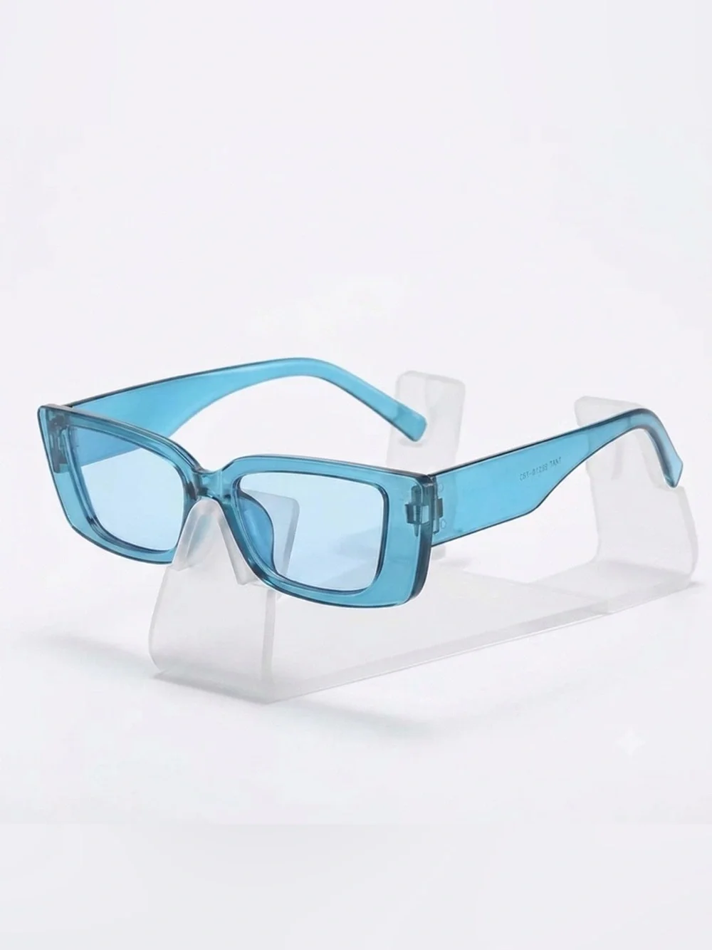 New Woman’s AJ Morgan Big Payback Super Oversized Light Blue Clear Sunglasses